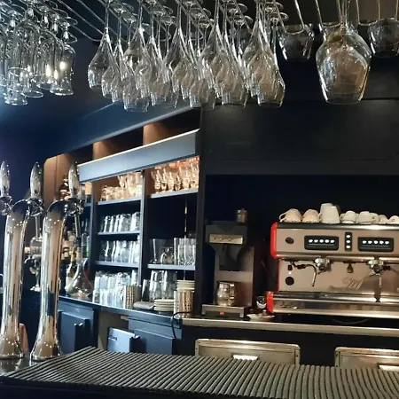 Ξενοδοχείο Restaurant La Ferme 3*